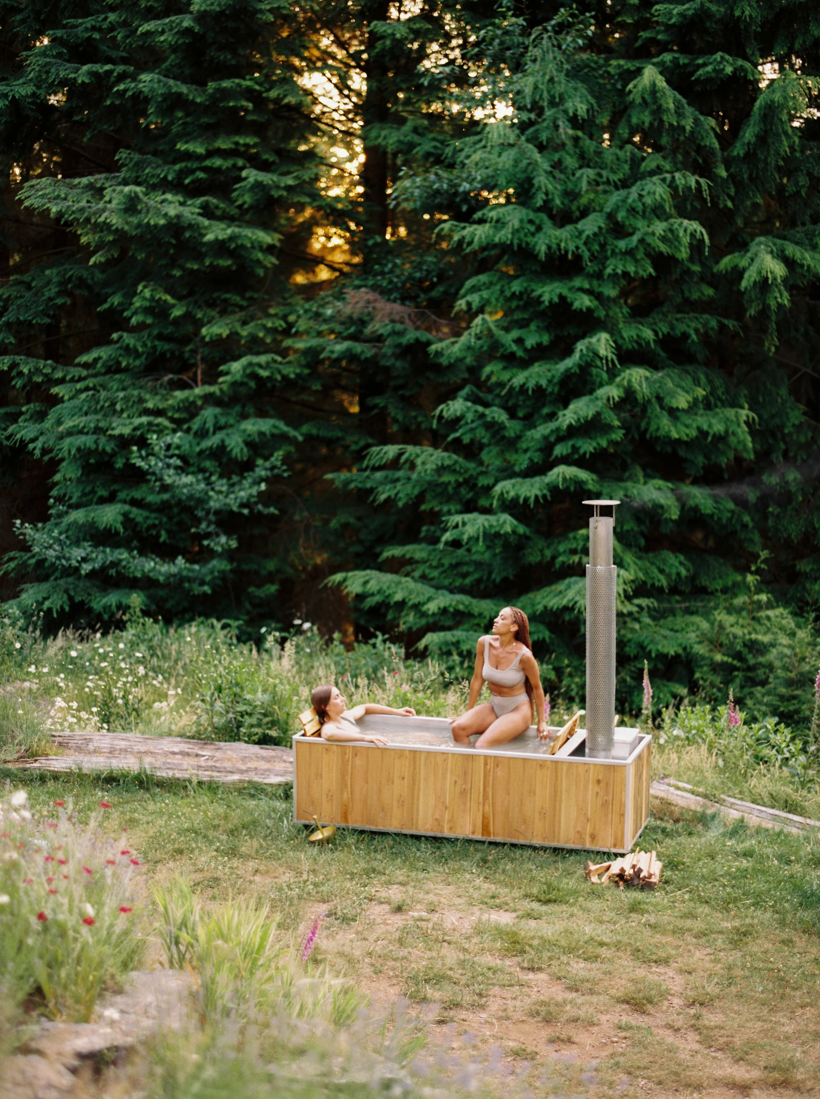 Siblings - Hot Tubs